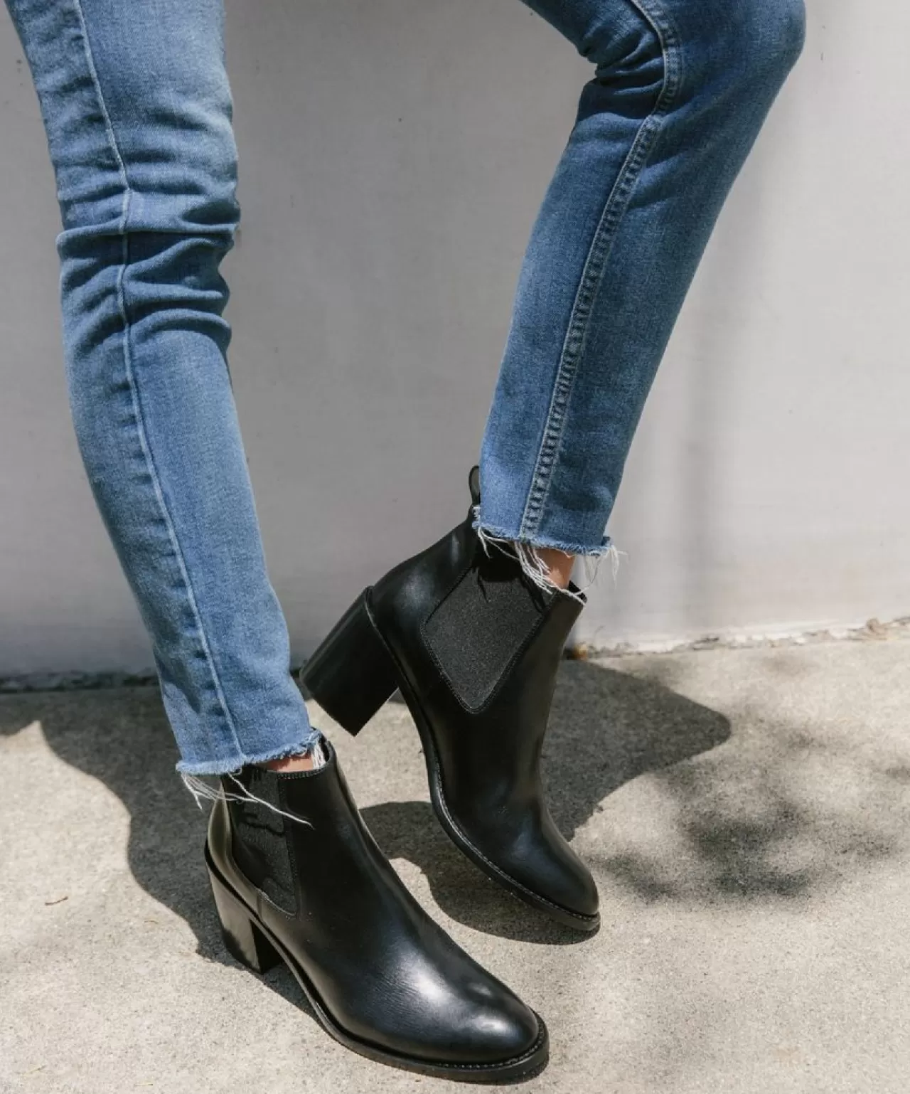 Jenni Kayne Leather Heeled Chelsea Boot