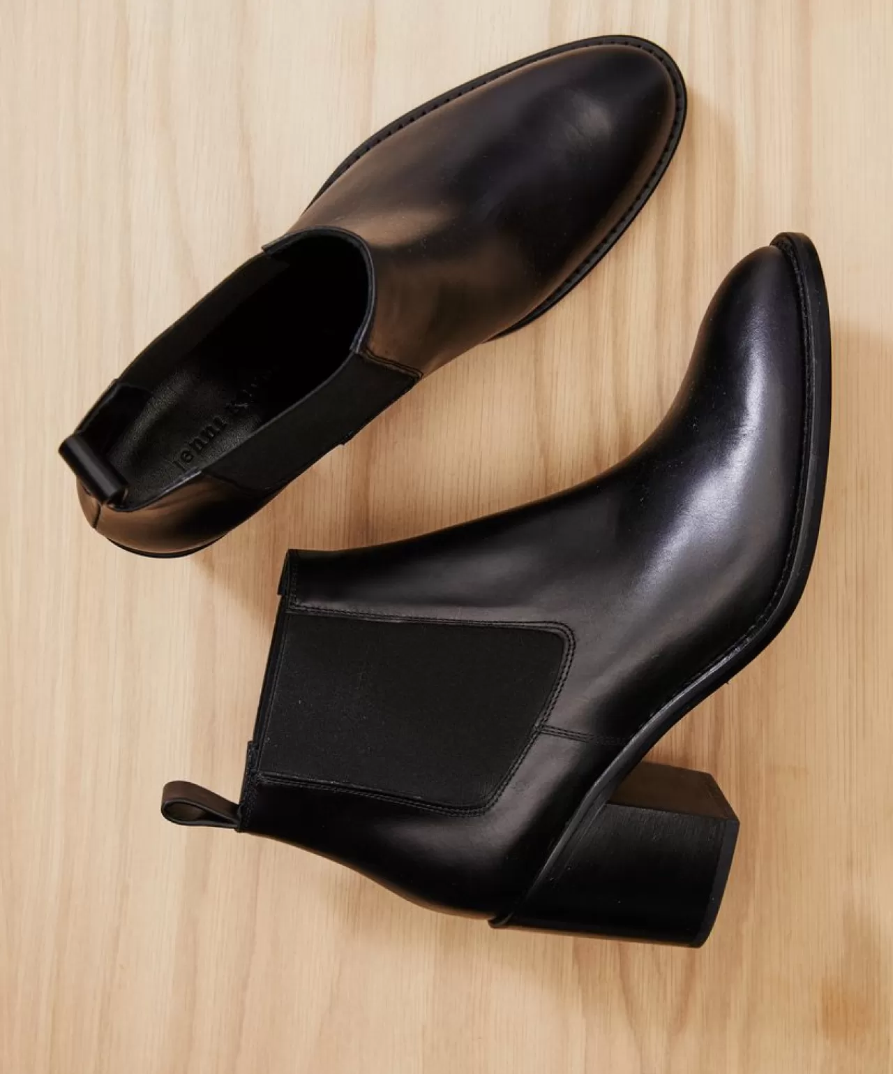 Jenni Kayne Leather Heeled Chelsea Boot